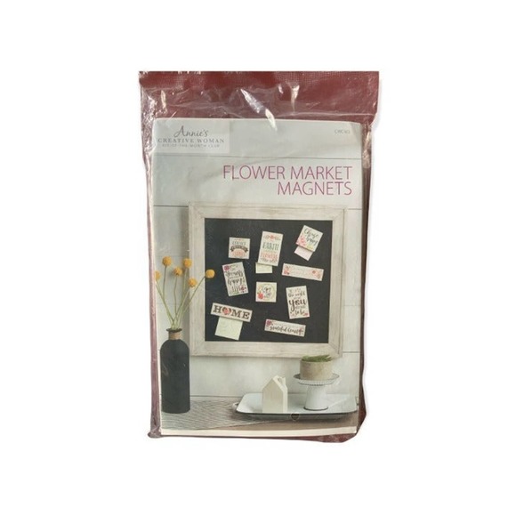Annie's Crafts Other - Annie’s Flower Market Magnets Craft Kit